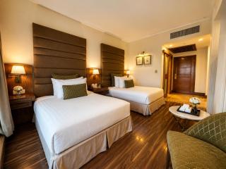 Hotel Crown Plaza Islamabad - 7