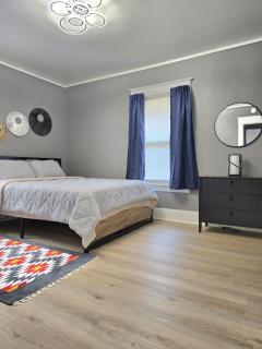 Whispering Pines Residence - 1