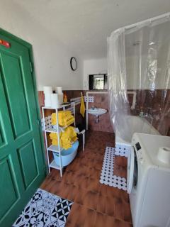 Sunny Hilltop Cottage - 42 km from Ljubljana - 3