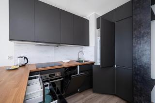 Kopcińskiego Homely Apartment by BookingHost - 4