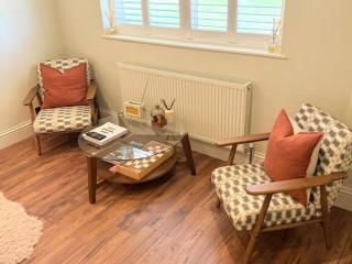 Luxury Countryside Apartment Wokingham - 9