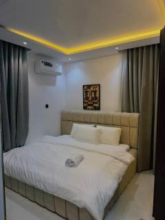 4h Nova 2 bedroom Apartment Lekki phase 1 - 2
