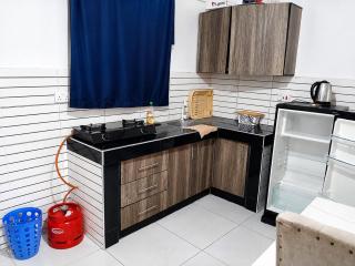 Cozy and Spacious 1BR with 2Beds Bnb at Kisimani Heights Apartment, Mombasa - 5