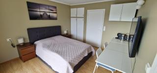 1 bedroom studio apartment - 6