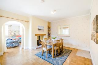 3 Bed in Scarborough oc-s018 - 7