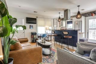 Eclectic Duplex in the Heart of High Point Terrace - 0