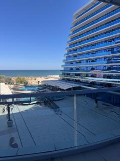 Titanic Sea View - 9