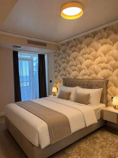 Titanic Sea View - 5