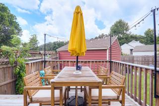 Eclectic Duplex in the Heart of High Point Terrace - 9