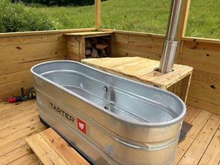 Fairytale Crooked Cabin-Hot Tub-Sleeps 2-4-Near RRG-Couples Retreat-Pet Friendly - 3