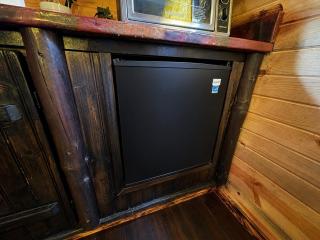 The Crooked Cabin Wood Fired Hot Tub near RRG - 3