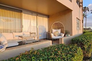 Oceanfront Ground Floor w Stunning Sunset Views - 6