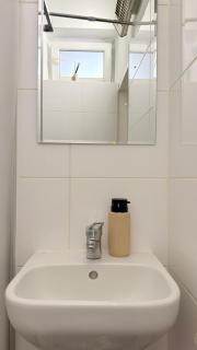 Schönbrunn City Stay , Ground Floor Apartment - 8