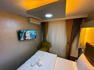 Rudolf suit hotel apart - 1