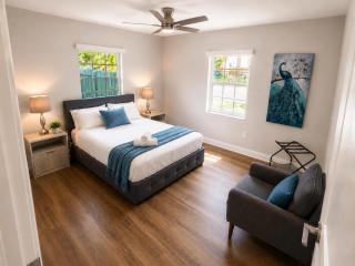 Coconut Grove Area - Twin Homes - Sleeps 12 - 6