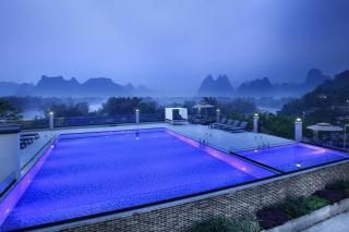 Yangshuo Fuhai Silk Fan Retreat - Grand 5-star Li River Resort with Rooftop Pool & Rare Painted Fan Heritage Beside - 7
