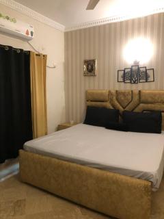 Furnished studio apartment - 2