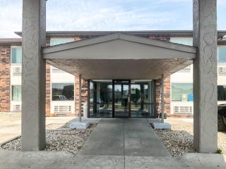 Motel 6 Omaha - Central - 9