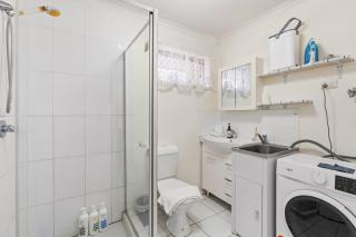 Affordable Sunnybank Stay Great Location Convenient - 2