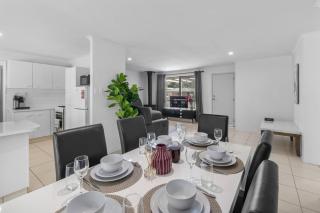 Great Value Group Stay Comfortable and Convenient - 4