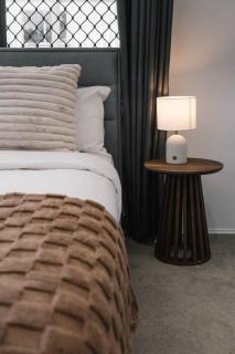 Great Value Group Stay Comfortable and Convenient - 2