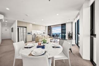 Surfers Paradise Escape carpark Resort Facilities - 5