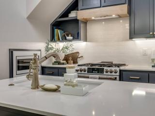 The Blue Stag at Selah 2 bed 2 bath+ loft Sleeps 7 - Holiday Home - 8