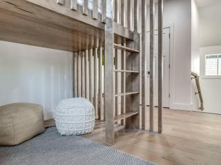 The Blue Stag at Selah 2 bed 2 bath+ loft Sleeps 7 - Holiday Home - 4