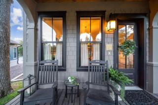 The Classy Cottage at Selah-2 Bed 2 Bath-Sleeps 6 - 5