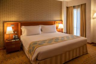 Holiday Inn - Suites Kuwait Salmiya by IHG - 4