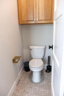 The Honeysuckle at Selah 3 Bedrooms Sleeps 10 - 1