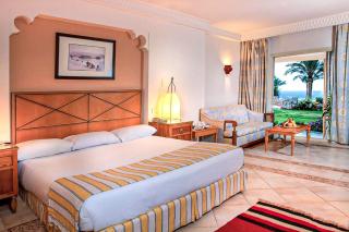Continental Plaza Beach Resort - 9