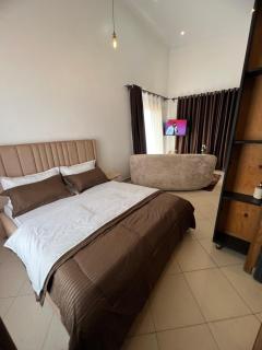 Sleek Apartments - 4