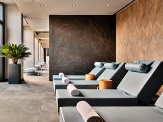 Crowne Plaza Sofia by IHG - 3