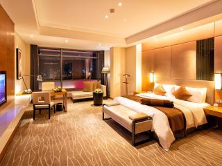 Crowne Plaza Yangzhou by IHG - 2
