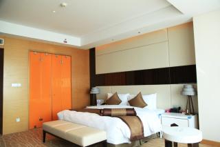 Crowne Plaza Yangzhou by IHG - 1