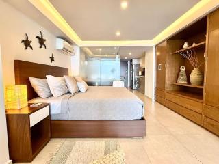 7th Floor Studio Pools Beachfront Harbor - 8