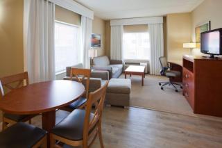 Holiday Inn Hotel & Suites Maple Grove Northwest Minneapolis-Arbor Lakes by IHG - 3