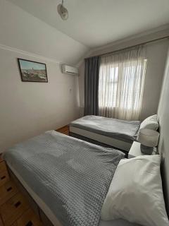 Spacious 150 m2 Home with Garden - 2