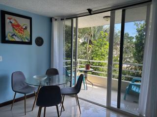 Modern Beach Condo Prime Location - 0