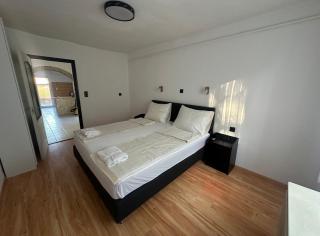 Csontos Apartman - 4