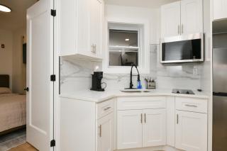 Authentic NYC 2BR Near Central Park - 3