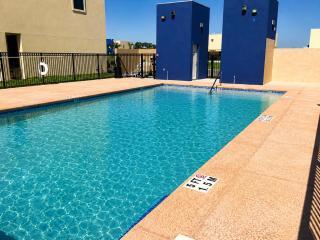 Relax & Enjoy In Our Spacious Townhome Getaway A - 9
