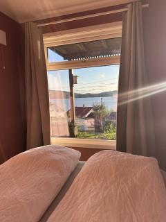Rom med sjøutsikt sentralt på Finnsnes - Finnsnes - 5