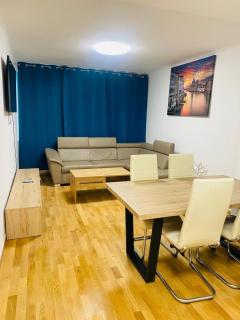 Tiefer graben 8 Apart - 1