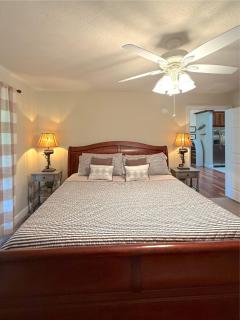 Large 6BR Home on White River, WiFi, Sleeps 12 - 5