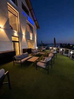 Hotel Daly - 1