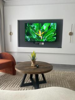 Elegant one bedroom furnished apartment with a Heated swimming pool Gym Great views in Lavington - 9