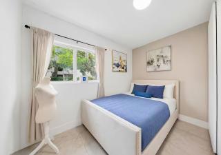 Spacious 3BR House near MIA, Brickell & Downtown - 9