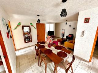 Depto céntrico amplio 3 Habitaciones 2 Baños Estacionamiento Privado - 4